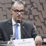 Presidente da Anvisa ainda elogiou o Plano Nacional de Imunização