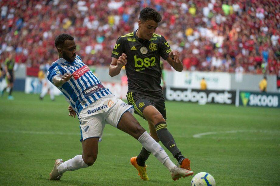 Avaí perde de 3 a 0