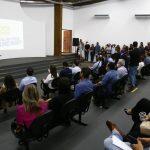 Autoridades durante reunião nesta segunda-feira