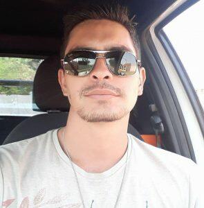 Marquinho era dono de revenda de gás e lanchonete no parque do Lago II (Foto: Reprodução/redes sociais)