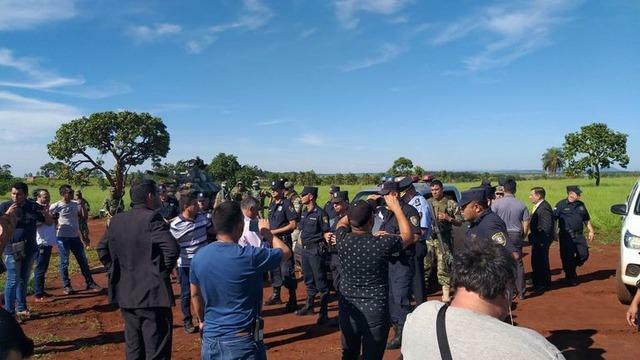 Os repórteres acompanhavam uma tentativa de invasão. (Foto: Candido Ruiz/ABC Color)