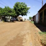 Maquinário da Sisep deixou rua nivelada | Foto: Leonardo de França