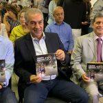 Da esquerda para direita