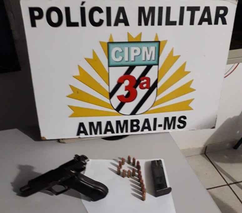 A arma foi apreendida (Foto: Divulgação)