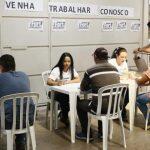 Feira acontece no Centro Comercial Jacarezão (Foto: Minamar Junior