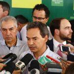 Prefeito Marquinhos Trad (PSD) ao lado do governador Reinaldo Azambuja (PSDB). (Arquivo