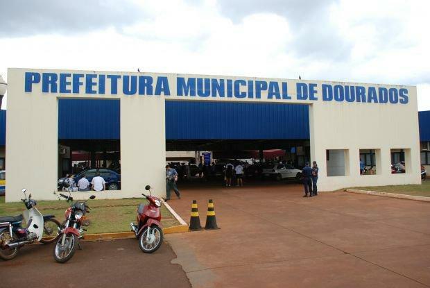 Prefeitura de Dourados. (Renato Giansanti