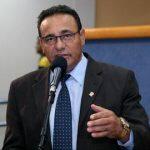 Vereador Carlão em discurso na Câmara Municipal de Campo Grande. (Divulgação