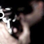 Moradora teve arma apontada para a cabeça (Ilustrativa)