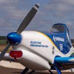 Avião elétrico