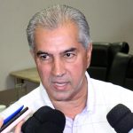 Governador Azambuja Azambuja durante entrevista à imprensa. (Foto: Chico Ribeiro/Arquivo)