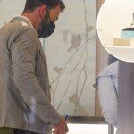 Ben Affleck foi visto olhando alianças na Tiffany's