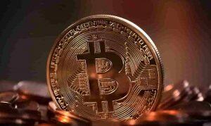 Movimentações com criptomoedas chamam a atenção de órgãos mundiais.