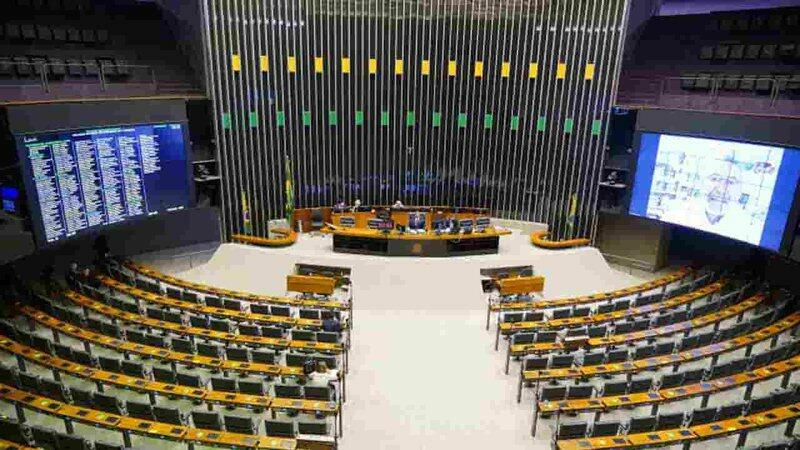 Câmara aprovou projeto durante a madrugada