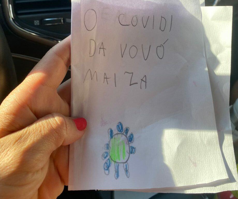Livrinho 'O Covid da Vovó Maiza'