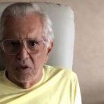 O humorista de 85 anos passou por um cateterismo