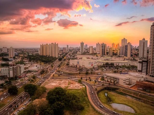 10 fotos que mostram porque em Campo Grande é sempre bom olhar para cima