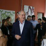 Ciro cumpriu agenda partidária em Campo Grande na 6ª feira (16). (Henrique Arakaki