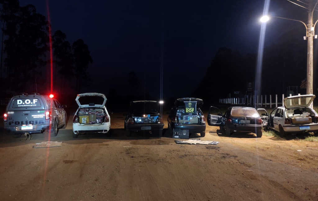 Carros foram abordados em Maracaju neste final de semana