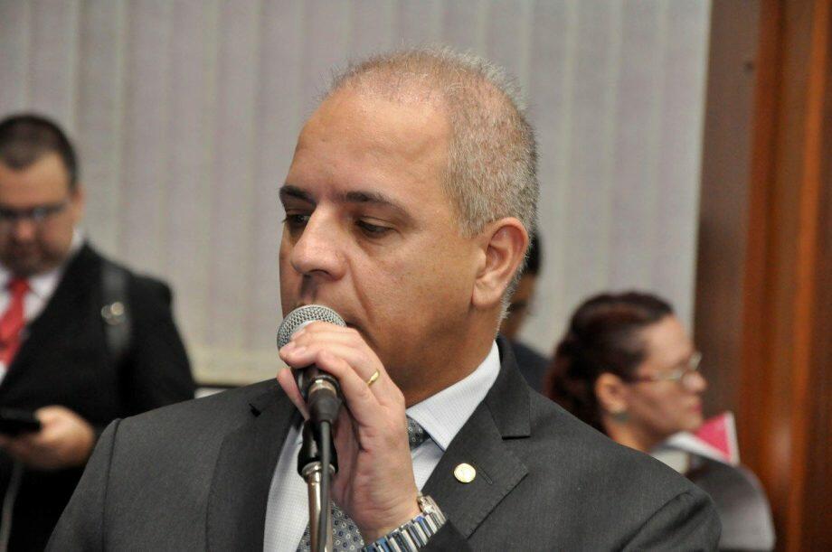 Deputado Coronel David (PSL) durante pronunciamento na Assembleia Legislativa. (Luciana Nassar