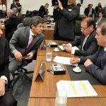 Deputados votam em 1º discussão