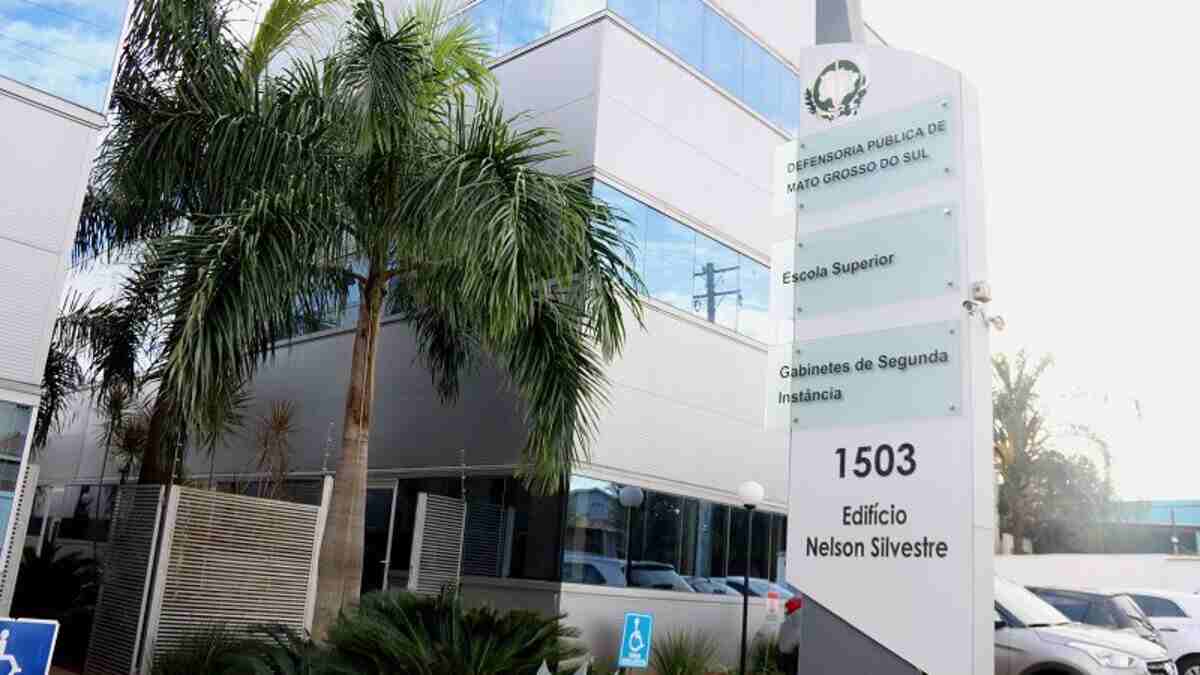 São sete vagas disponíveis no concurso.