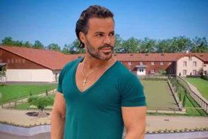 Cantor sertanejo Eduardo Costa