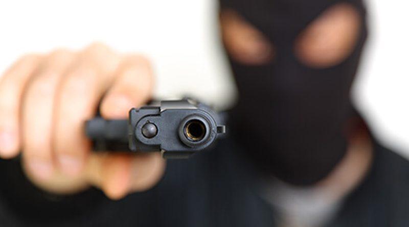 bandidos estavam com luvas e touca ninja. (Foto: Ilustrativa)