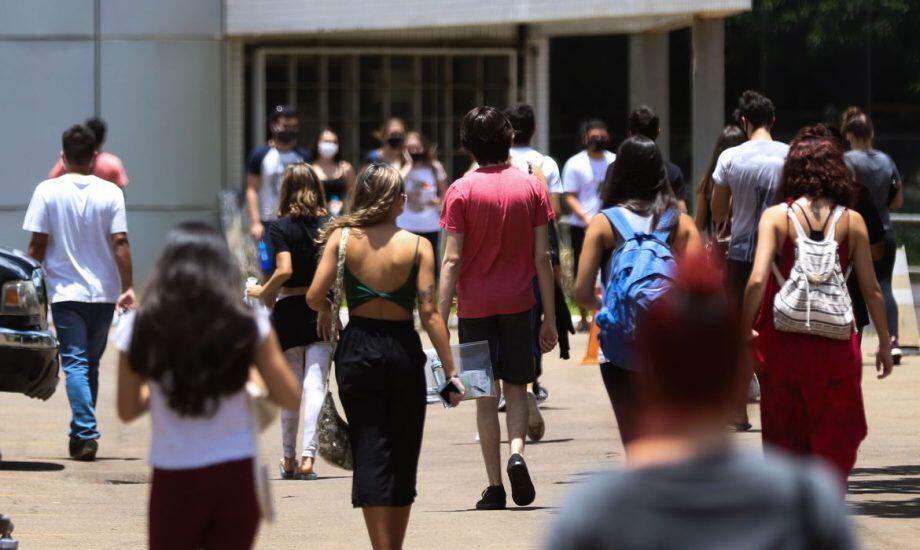 Estudantes