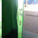 Aluno arrombou porta da sala de aula para agredir a namorada | Foto: Reprodução WhatsApp Midiamax