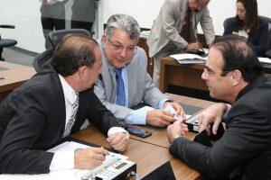 Os deputados Gerson Claro (PP)