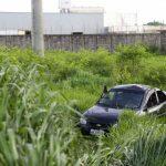 Carro saiu da pista e capotou / Foto: Leonardo de França