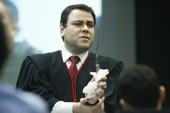 Acusação quer agravamento da pena de 22 anos por bebê de 1 ano ter presenciado o crime (Marcos Ermínio