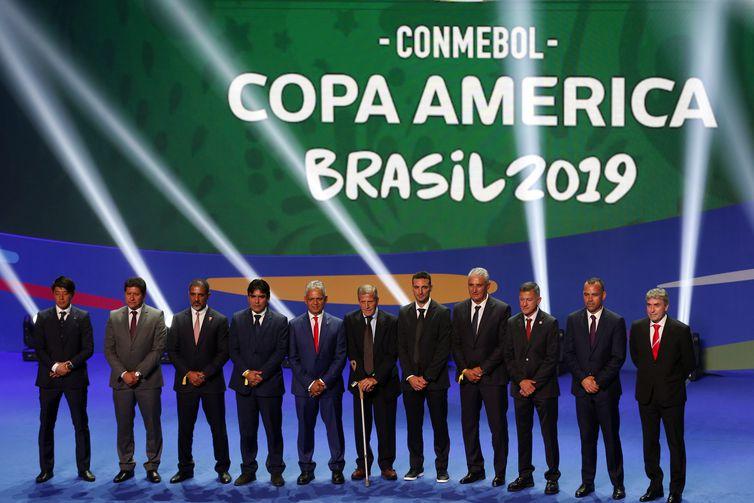 Treinadores das seleções no sorteio dos grupos da Copa América Brasil 2019