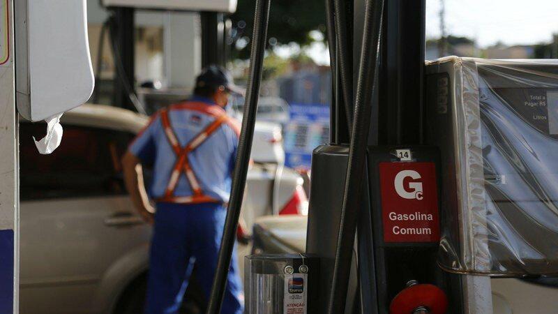 Empregos de frentistas estão ameaçados com a emenda
