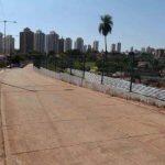 Imagem mostra obra incompleta na Orla Morena