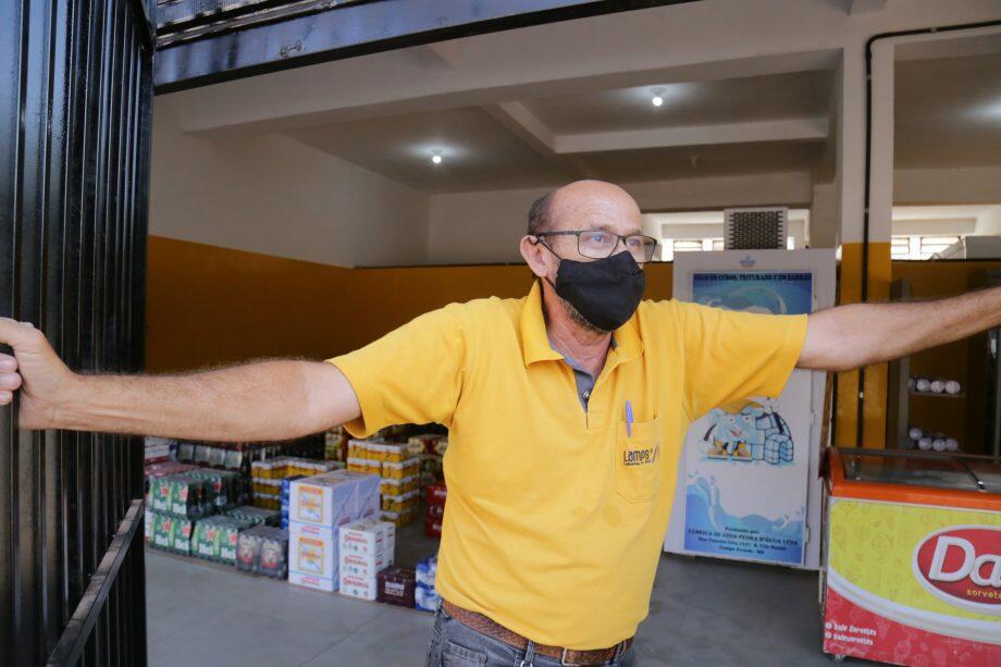 Eulâmpio Neto abriu conveniência há uma semana