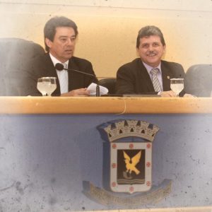 Imagem publicada por João Rocha mostra os dois juntos na Mesa Diretora da Câmara. (Foto: Reprodução/Facebook)