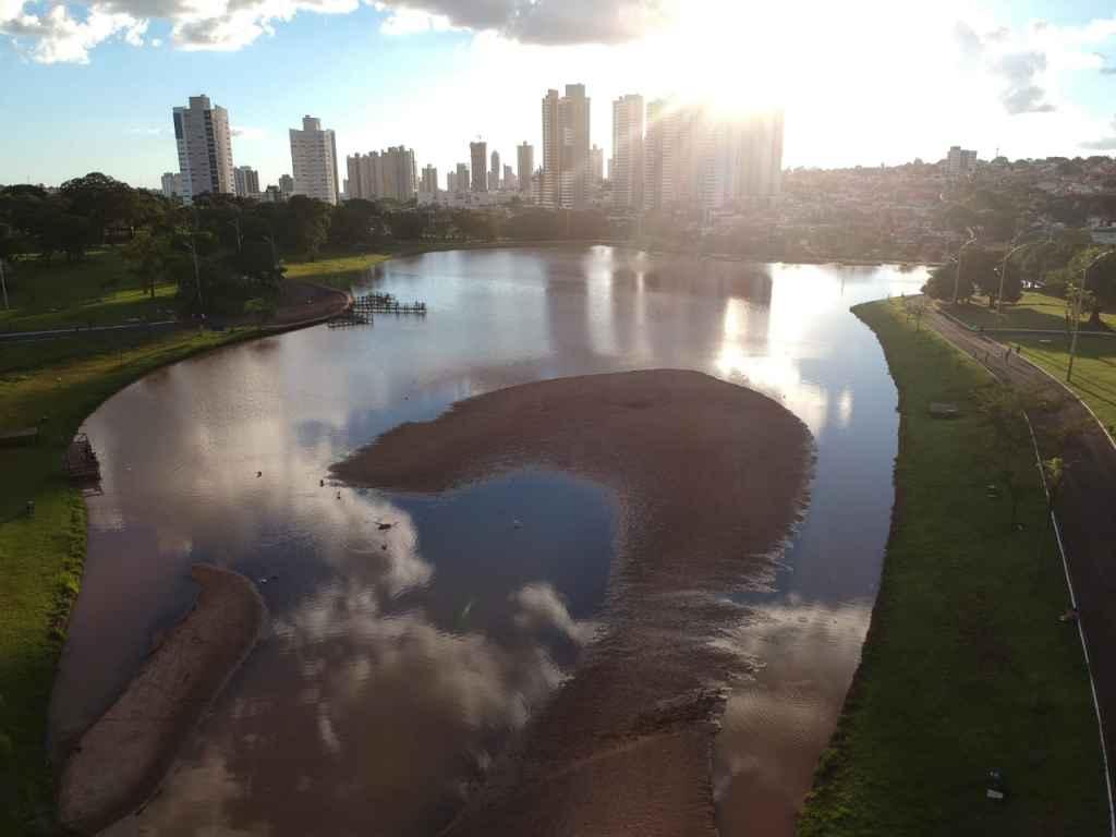 Lago seguirá com nível mais baixo até obra ser feita (Arquivo