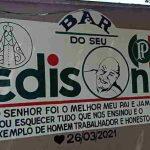 Pintura fica em muro de famosa lanchonete do bairro Moreninhas II em Campo Grande