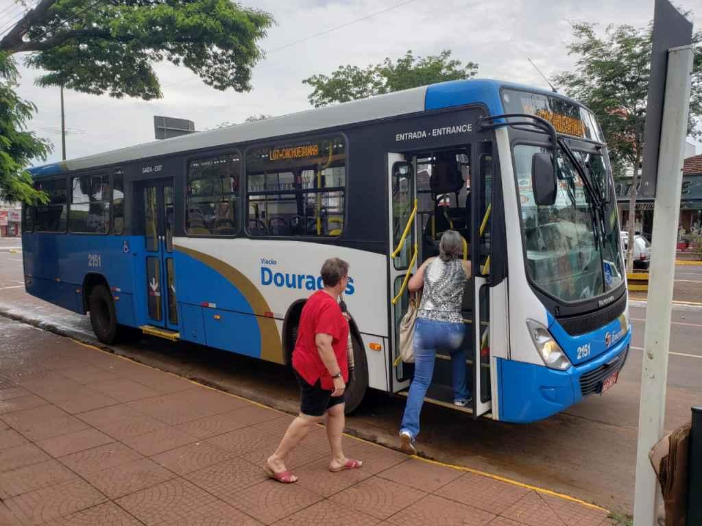 Transporte coletivo pode ficar mais caro (Foto: Marcos Morandi)