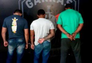 Trio foi levado para o Garras e em seguida irá para presídio. Foto: Divulgação