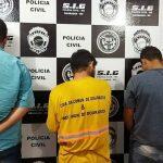Criminosos roubaram um caminhão