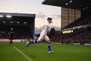Pulisic comemora um dos seus três gols na partida. (Foto: Divulgação