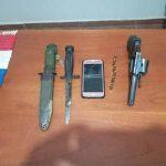 Armas encontradas pela Polícia Nacional com o traficante