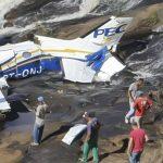 Avião em que estava a cantora Marília Mendonça e mais quatro pessoas caiu em cachoeira de Minas Gerais
