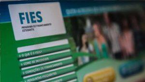 Fies estende prazo para pré-seleção de candidatos na lista de espera