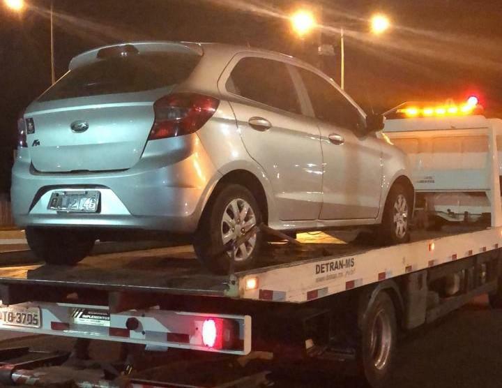 Carro foi recuperado em Campo Grande (Foto: Divulgação)