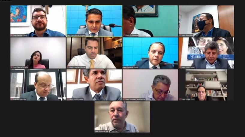 Deputados foram favoráveis ao projeto de lei