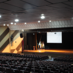 Teatro foi inaugurado em 1971 e nomeado a partir de uma homenagem póstuma à atriz campo-grandense